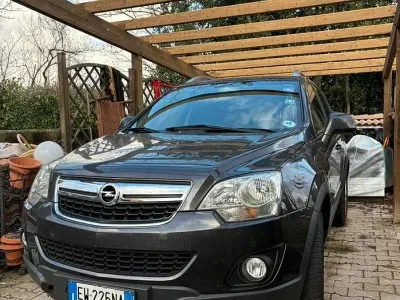 Usata Opel Antara 163 CV (119 kW) 2014 Nero SUV