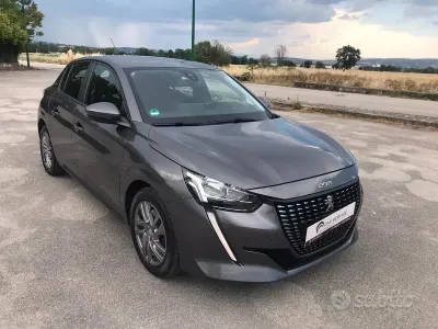Usata Peugeot 208 Active 102 CV (75 kW) 2020 Grigio Utilitaria