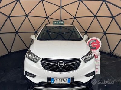 Usata Opel Mokka Cosmo 140 CV (102 kW) 2016 Bianco SUV