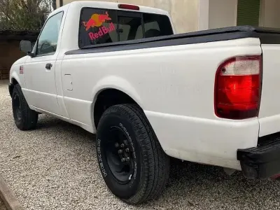 Usata Ford Ranger 180 CV (132 kW) 2004 Pick-up