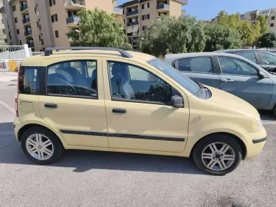 Usata Fiat Panda 60 CV (44 kW) 2008 Giallo Utilitaria
