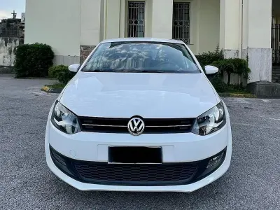 Usata VW Polo Highline 90 CV (66 kW) 2009 Bianco Utilitaria