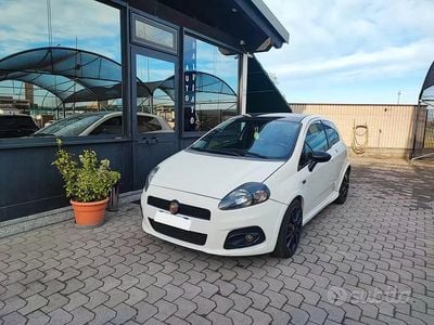 Usata Abarth Grande Punto 154 CV (113 kW) 2008 Bianco Utilitaria