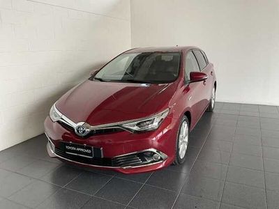 usata Toyota Auris 1.8 Hybrid Lounge del 2017 usata a Cirie'