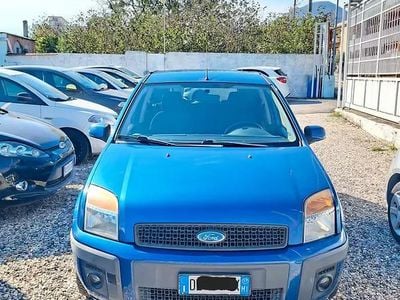 Usata Ford Fusion Titanium 90 CV (66 kW) 2007 Blu Utilitaria
