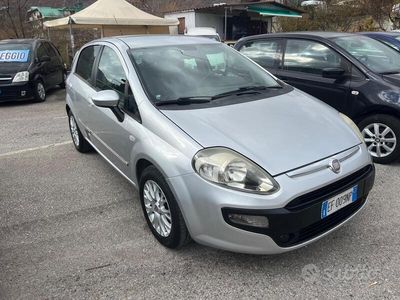 Usata Fiat Grande Punto S 75 CV (55 kW) 2011 Argento Utilitaria