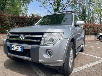 usata Mitsubishi Pajero 3.2 cr Intense 200cv 3p