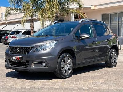 Usata Peugeot 2008 Active 75 CV (55 kW) 2017 Grigio SUV