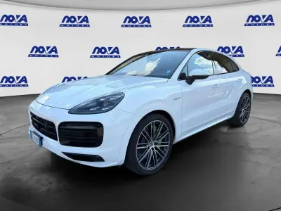 Usata Porsche Cayenne 340 CV (250 kW) 2020 Bianco SUV
