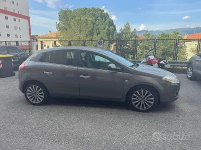 Usata Fiat Bravo Emotion 120 CV (88 kW) 2009 Utilitaria