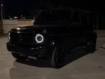 Usata Mercedes G400 AMG line 330 CV (242 kW) 2023 Nero SUV