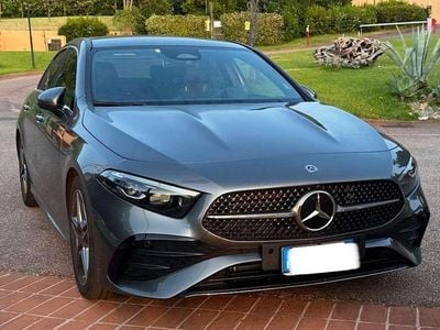 Grigio Usata 2023 Mercedes A200 AMG Line Premium Berlina | 36.000 € (Cara)
