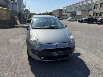 Usata Fiat Punto 80 CV (58 kW) 2012 Other Utilitaria