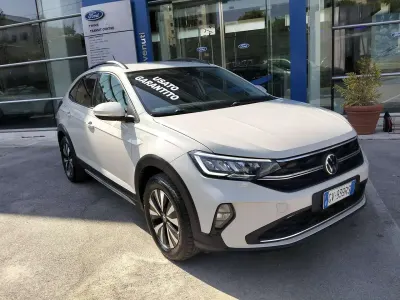 Usata VW Taigo Life 110 CV (80 kW) 2024 Ascot grey SUV