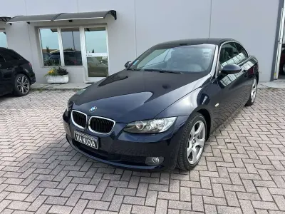 Begagnad BMW 320 Cabriolet 170 HK (125 kW) 2008 Blå Cab