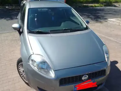 Usata Fiat Grande Punto 65 CV (47 kW) 2007 Grigio Utilitaria