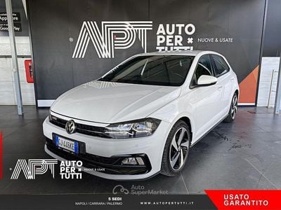 Usata VW Polo GTI 200 CV (147 kW) 2020 Gray Utilitaria