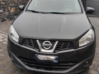 Usata Nissan Qashqai Tekna 131 CV (96 kW) 2012 Nero SUV