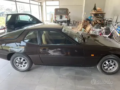 Usata Porsche 924 125 CV (91 kW) 1981 Marrone Coupé