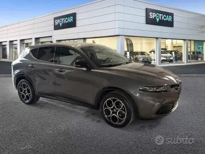 Gebraucht Alfa Romeo Tonale Veloce 131 PS (96 kW) 2024 Grau SUV