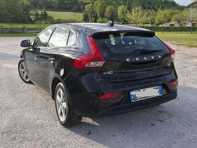 Usata Volvo V40 Kinetic 114 CV (83 kW) 2013 Nero Berlina