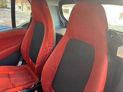 Begagnad Smart ForTwo Coupé 84 HK (61 kW) 2008 Vit Sportkupé