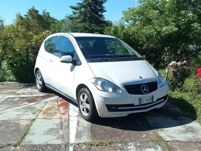 Usata Mercedes A160 Avantgarde 95 CV (69 kW) 2009 Bianco Coupé