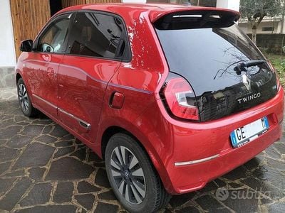 Usata Renault Twingo 60 kW (82 CV) 2021 Rosso Utilitaria