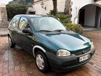 Usata Opel Corsa 1997 Verde Utilitaria