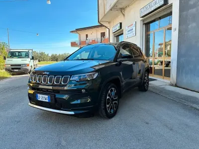Usata Jeep Compass Limited 131 CV (96 kW) 2021 Verde SUV