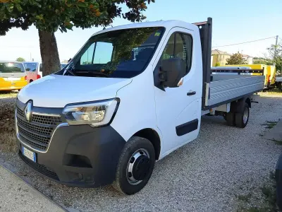 Usata Renault Master 131 CV (96 kW) 2021 Bianco Monovolume