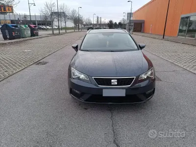 Usata Seat Leon 115 CV (84 kW) 2019 Grigio Station wagon
