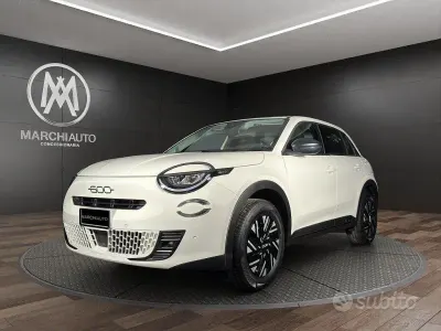 Occasion Fiat 600 Comfort 101 ch (74 kW) 2026 Blanc SUV