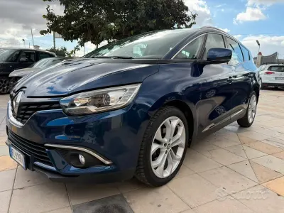 Usata Renault Scénic III 110 CV (80 kW) 2017 Bluazzurro Monovolume