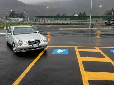 Usata Mercedes E200