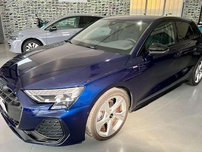 Usata Audi A3 S-Line 150 CV (110 kW) 2025 Blu navarra met Berlina