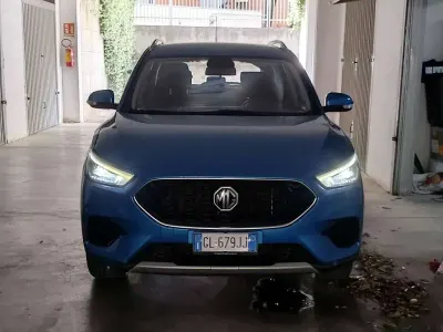 Usata MG ZS Comfort 106 CV (77 kW) 2022 Blu/azzurro SUV