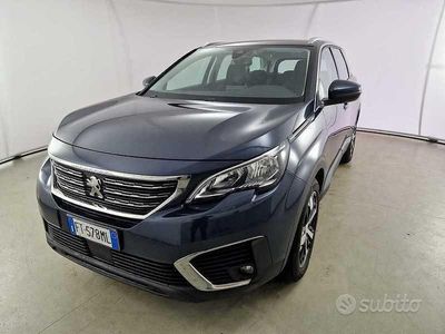 Usata Peugeot 5008 Allure 131 CV (96 kW) 2018 Blu SUV