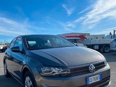 Usata VW Polo Highline 89 CV (65 kW) 2021 Grigio Berlina