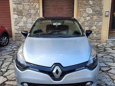 Usata Renault Clio IV 75 CV (55 kW) 2014 Grigio Berlina