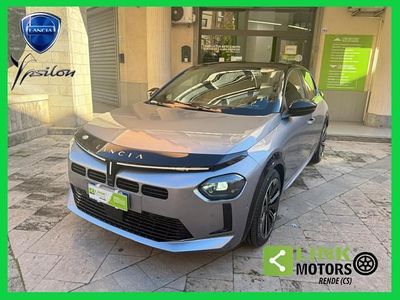 Usata Lancia Ypsilon 110 CV (80 kW) 2025 Grigio Utilitaria