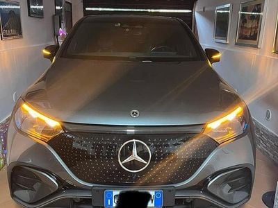 Usata Mercedes EQE350 AMG 214 kW (292 CV) 2024 Grigio SUV