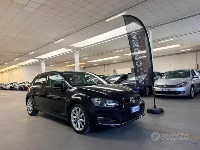 Usata VW Golf VII Highline 122 CV (89 kW) 2015 Nero Berlina