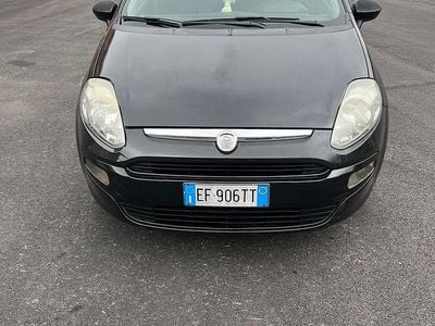 Usata Fiat Punto Active 69 CV (50 kW) 2011 Nero Utilitaria