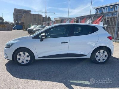 Usata Renault Clio IV 75 CV (55 kW) 2019 Bianco Utilitaria