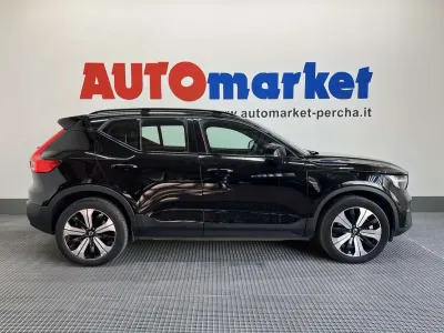 Usata Volvo XC40 Plus 160 kW (218 CV) 2023 Nero SUV