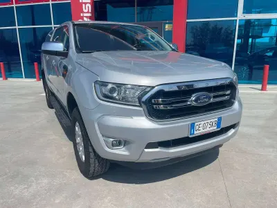 Usata Ford Ranger XLT 170 CV (125 kW) 2021 Lunar silver Pick-up