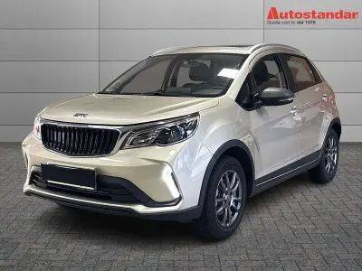 Usata EMC Wave 2 103 CV (75 kW) 2024 Oro SUV