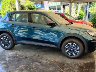 Nuova Fiat 600 Business 110 CV (80 kW) 2026 Verde SUV