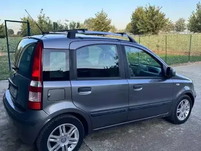 Usata Fiat Panda 69 CV (50 kW) 2010 Grigio Utilitaria